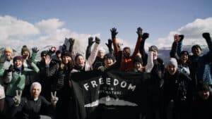 2020 yosemite freedom hike group photo